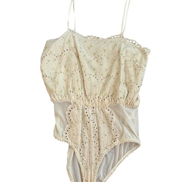 Free People Jillian Eyelet Bodysuit & Skirt Set - Picture 5 of 6